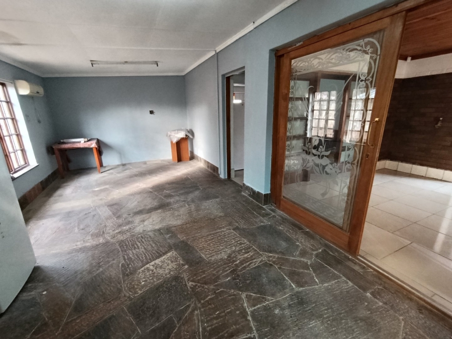 4 Bedroom Property for Sale in Hospitaalpark Free State